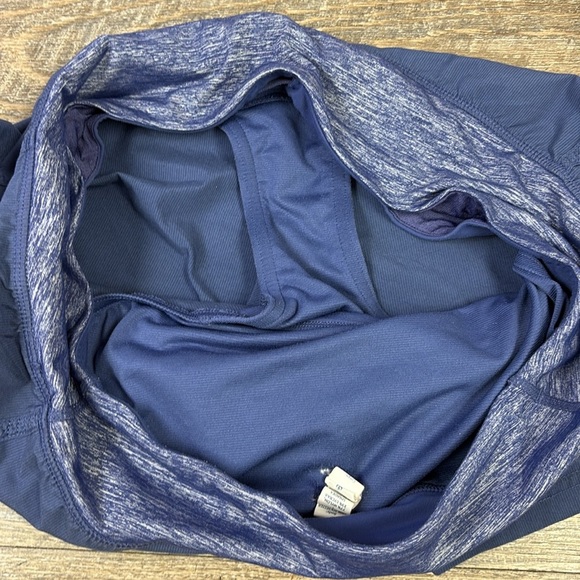 Lululemon Speed Up High Rise Lined 4” Shorts Size 8 - Picture 4 of 8